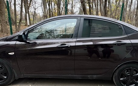 Hyundai Solaris II рестайлинг, 2011 год, 510 000 рублей, 3 фотография