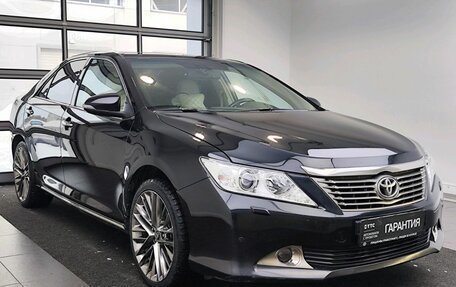 Toyota Camry, 2013 год, 2 149 000 рублей, 3 фотография