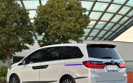 Honda Elysion, 2024 год, 4 фотография