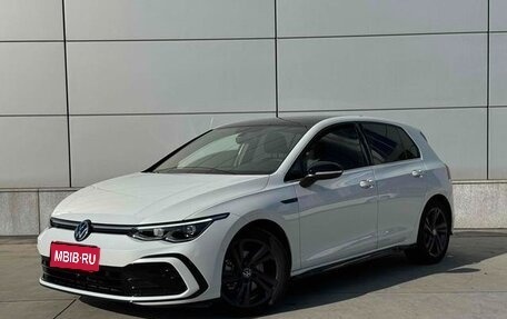 Volkswagen Golf VIII, 2023 год, 1 710 300 рублей, 1 фотография