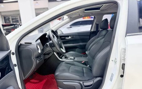 KIA K3, 2021 год, 1 355 325 рублей, 9 фотография