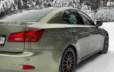 Lexus IS II рестайлинг 2, 2005 год, 1 300 000 рублей, 12 фотография