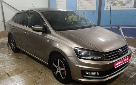 Volkswagen Polo VI (EU Market), 2015 год, 610 000 рублей, 1 фотография
