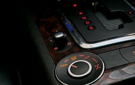 Volkswagen Touareg III, 2009 год, 1 080 000 рублей, 20 фотография