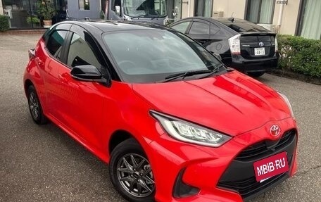 Toyota Yaris, 2023 год, 1 250 777 рублей, 3 фотография