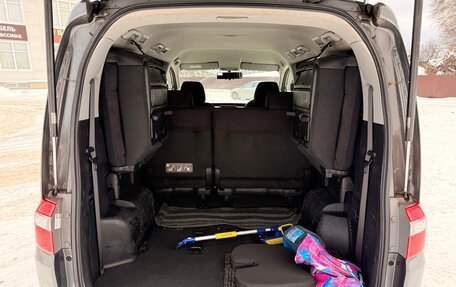 Honda Stepwgn III, 2009 год, 1 050 000 рублей, 8 фотография