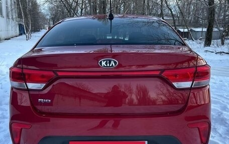 KIA Rio IV, 2018 год, 1 320 000 рублей, 4 фотография