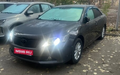 Toyota Camry, 2012 год, 1 500 000 рублей, 6 фотография