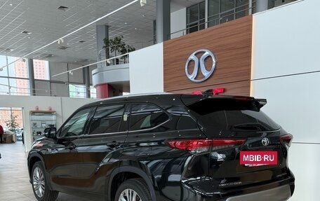 Toyota Highlander, 2025 год, 6 399 000 рублей, 3 фотография