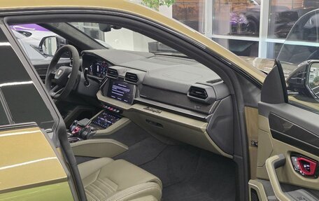 Lamborghini Urus I, 2025 год, 45 900 000 рублей, 29 фотография