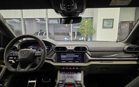 Lamborghini Urus I, 2025 год, 45 900 000 рублей, 25 фотография