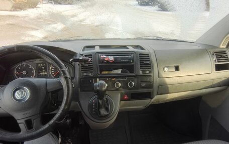 Volkswagen Caravelle T5, 2012 год, 1 200 000 рублей, 5 фотография