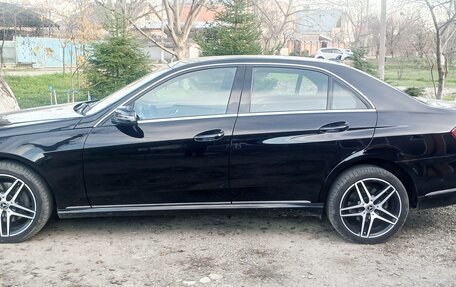 Mercedes-Benz E-Класс, 2013 год, 2 100 000 рублей, 5 фотография