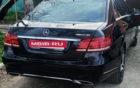 Mercedes-Benz E-Класс, 2013 год, 2 100 000 рублей, 3 фотография