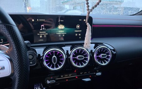 Mercedes-Benz CLA, 2020 год, 3 000 000 рублей, 11 фотография