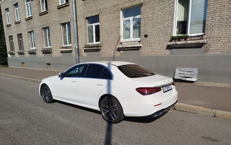 Mercedes-Benz E-Класс, 2020 год, 5 500 000 рублей, 8 фотография