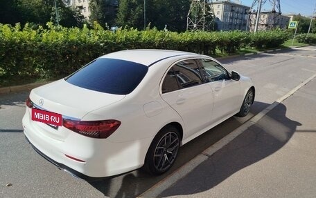 Mercedes-Benz E-Класс, 2020 год, 5 500 000 рублей, 5 фотография