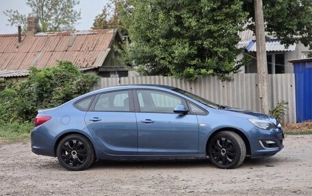 Opel Astra J, 2013 год, 720 000 рублей, 8 фотография