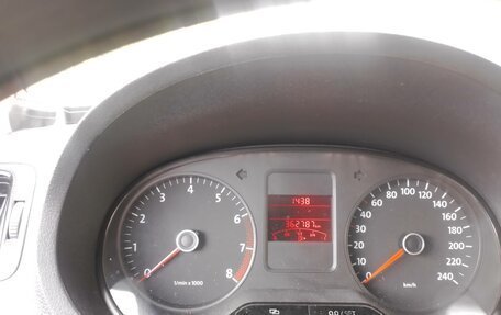 Volkswagen Polo VI (EU Market), 2011 год, 550 000 рублей, 6 фотография