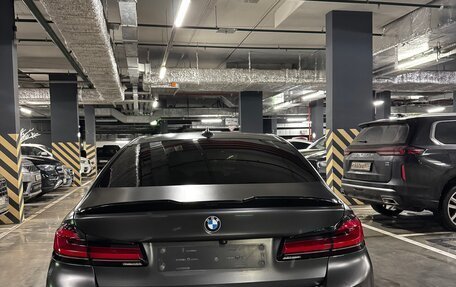 BMW 5 серия, 2019 год, 4 400 000 рублей, 6 фотография