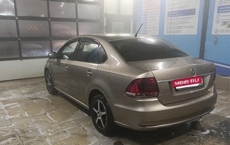 Volkswagen Polo VI (EU Market), 2015 год, 610 000 рублей, 5 фотография