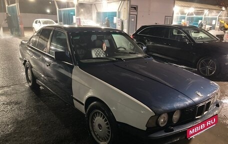 BMW 5 серия, 1989 год, 300 000 рублей, 2 фотография