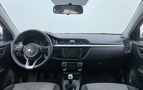 KIA Rio IV, 2018 год, 1 320 000 рублей, 15 фотография