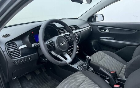 KIA Rio IV, 2018 год, 1 320 000 рублей, 22 фотография