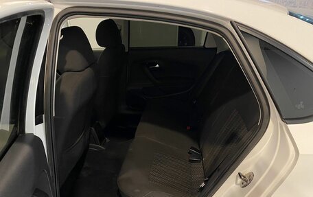 Volkswagen Polo VI (EU Market), 2018 год, 1 069 000 рублей, 24 фотография