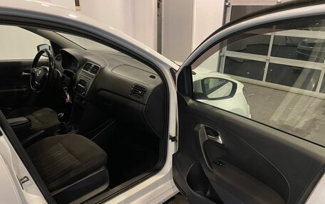 Volkswagen Polo VI (EU Market), 2018 год, 1 069 000 рублей, 26 фотография