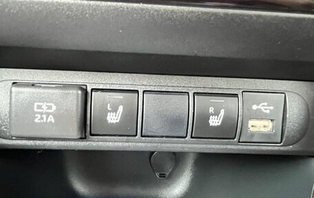 Toyota Yaris Cross, 2021 год, 1 640 000 рублей, 16 фотография