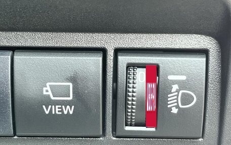 Toyota Yaris Cross, 2021 год, 1 640 000 рублей, 17 фотография