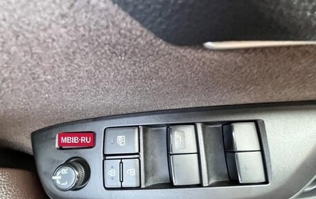 Toyota Yaris Cross, 2021 год, 1 640 000 рублей, 20 фотография