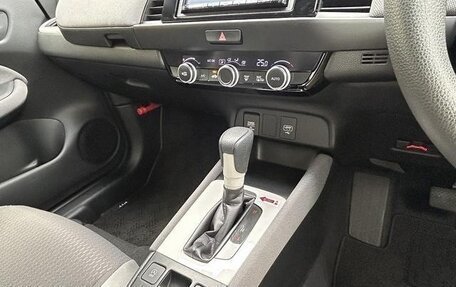 Honda Fit, 2022 год, 1 250 000 рублей, 16 фотография