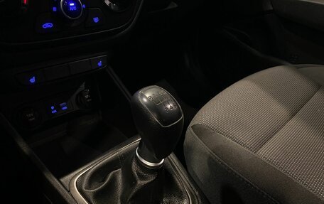 Hyundai Solaris II рестайлинг, 2017 год, 1 357 000 рублей, 31 фотография