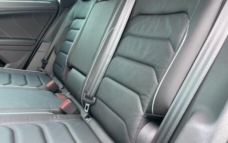 Volkswagen Tiguan II, 2021 год, 1 835 000 рублей, 27 фотография