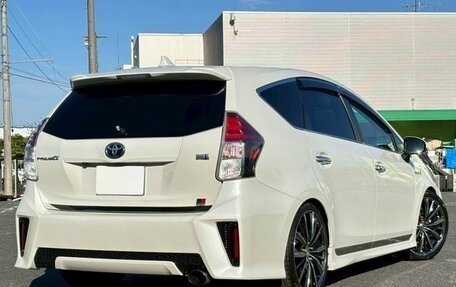 Toyota Prius Alpha I (ZVW40/41), 2021 год, 1 870 000 рублей, 5 фотография