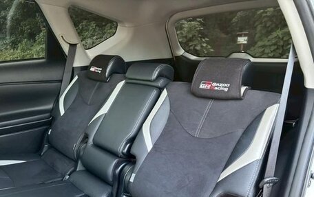 Toyota Prius Alpha I (ZVW40/41), 2021 год, 1 870 000 рублей, 28 фотография