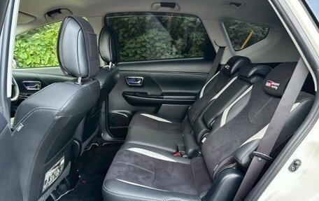 Toyota Prius Alpha I (ZVW40/41), 2021 год, 1 870 000 рублей, 30 фотография