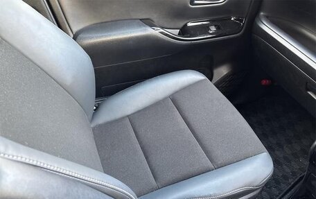 Toyota Noah III, 2021 год, 2 340 000 рублей, 10 фотография