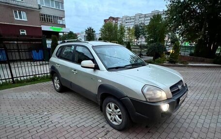 Hyundai Tucson III, 2005 год, 550 000 рублей, 3 фотография