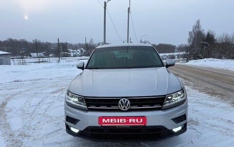 Volkswagen Tiguan II, 2019 год, 2 330 000 рублей, 7 фотография