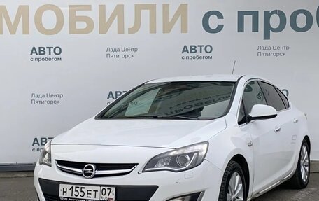 Opel Astra J, 2013 год, 600 000 рублей, 1 фотография