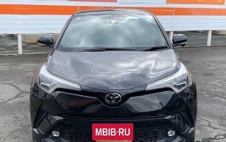 Toyota C-HR I рестайлинг, 2018 год, 1 500 000 рублей, 2 фотография