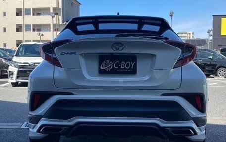 Toyota C-HR I рестайлинг, 2019 год, 1 620 000 рублей, 7 фотография