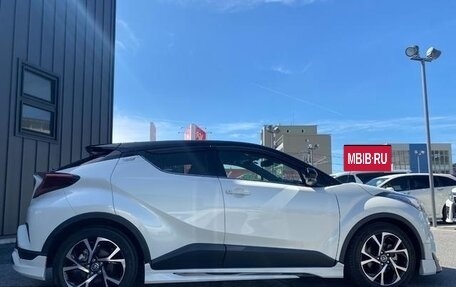 Toyota C-HR I рестайлинг, 2019 год, 1 620 000 рублей, 4 фотография