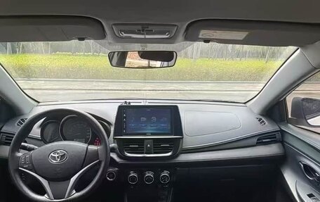 Toyota Vios III, 2022 год, 1 120 000 рублей, 8 фотография