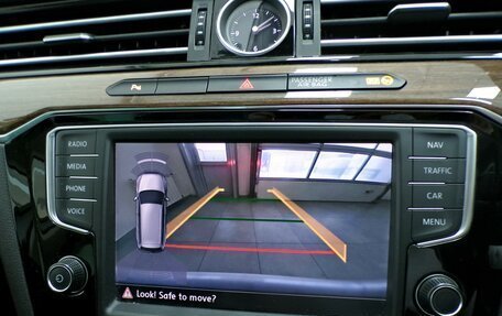 Volkswagen Passat B8 рестайлинг, 2015 год, 1 699 500 рублей, 15 фотография