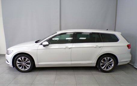 Volkswagen Passat B8 рестайлинг, 2015 год, 1 699 500 рублей, 9 фотография