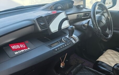 Honda Freed I, 2012 год, 1 300 000 рублей, 6 фотография